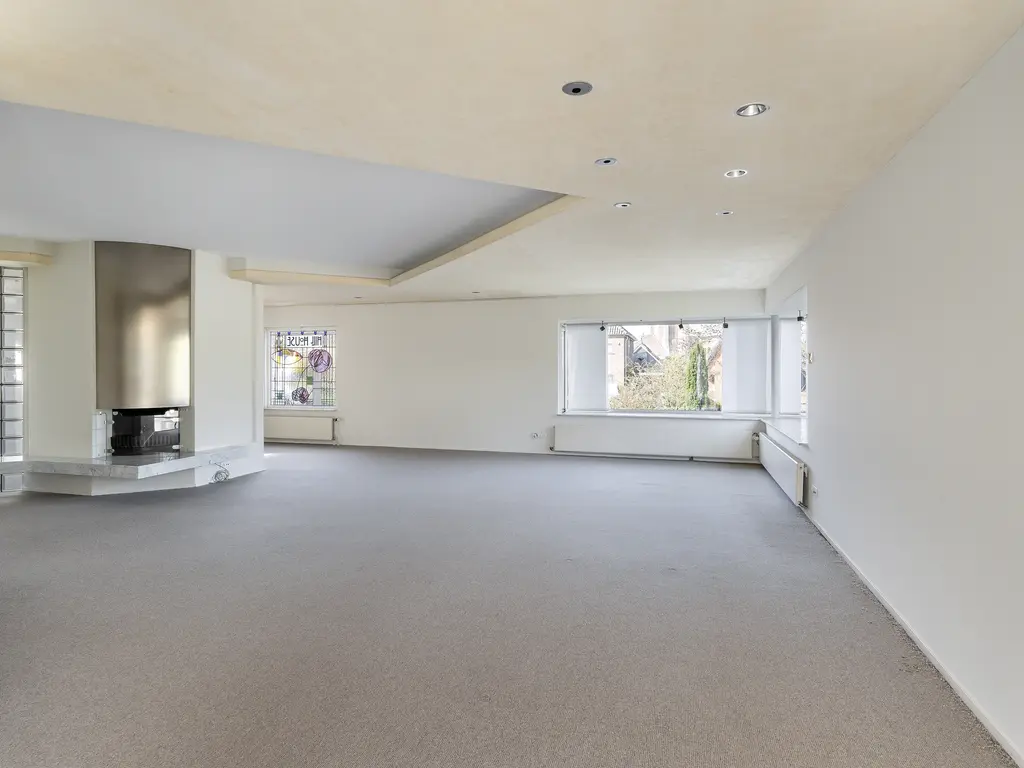 Emmastraat 85, MONSTER