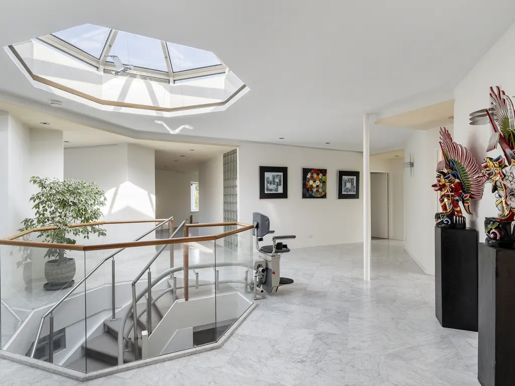 Emmastraat 85, MONSTER