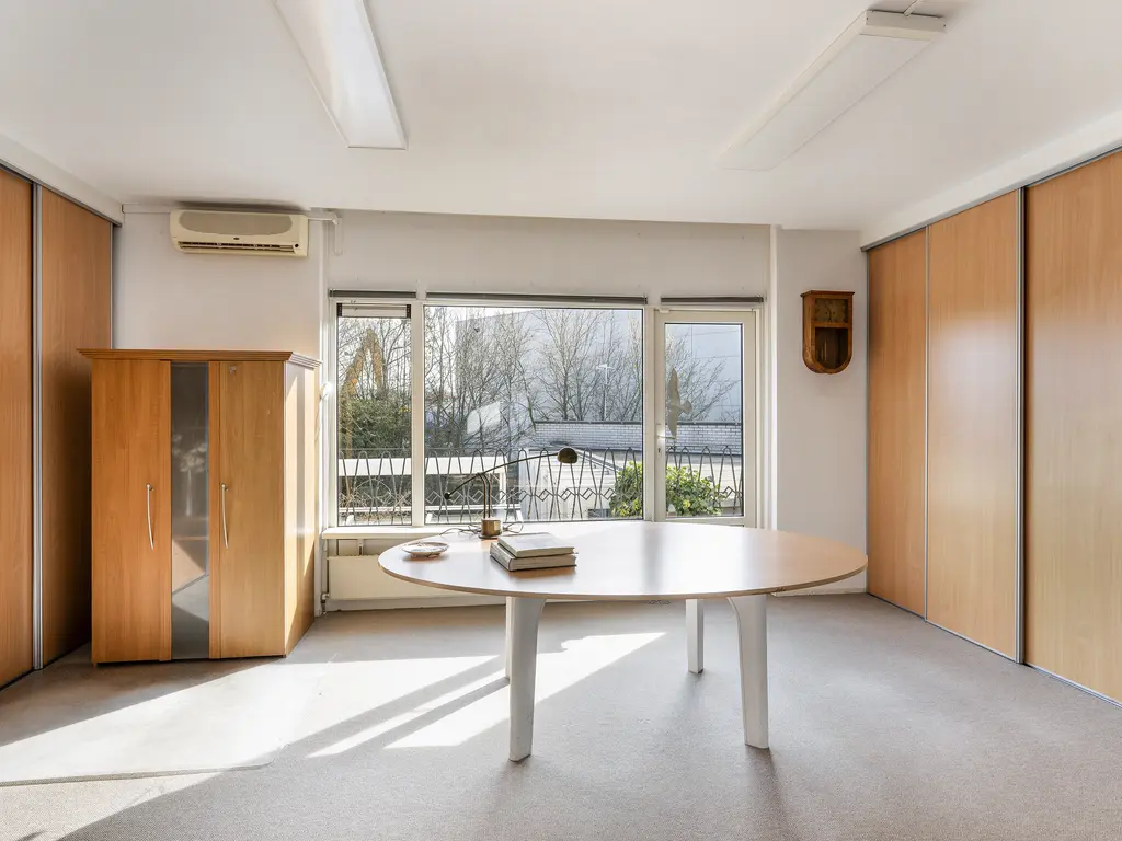 Emmastraat 85, MONSTER