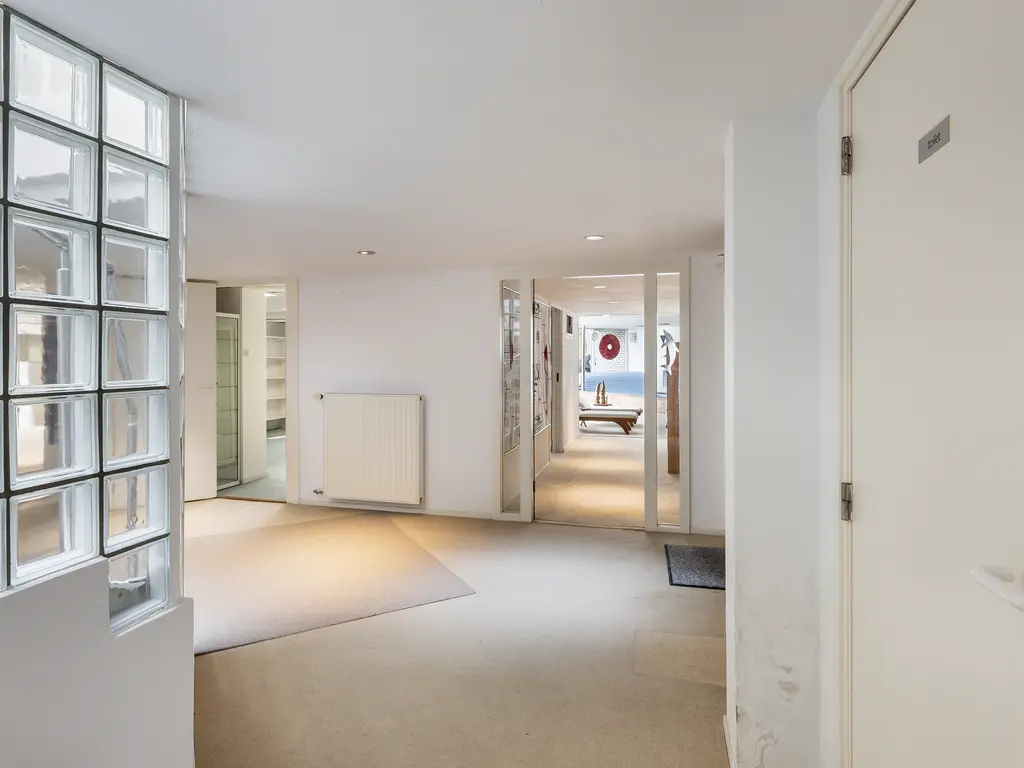 Emmastraat 85, MONSTER