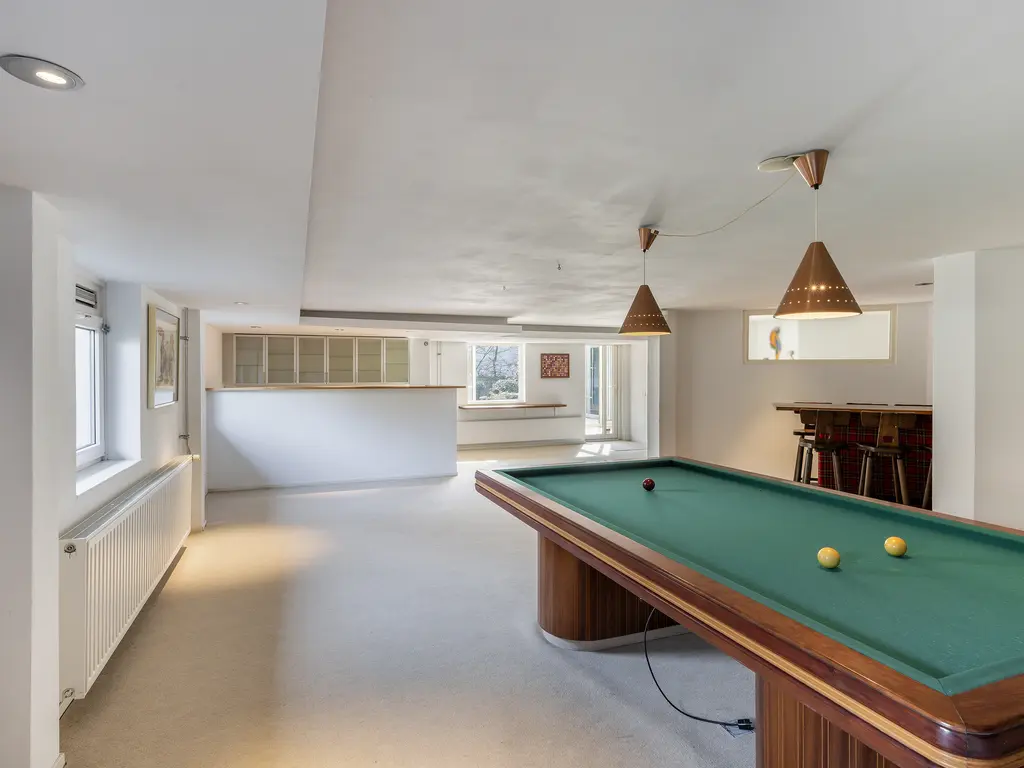 Emmastraat 85, MONSTER