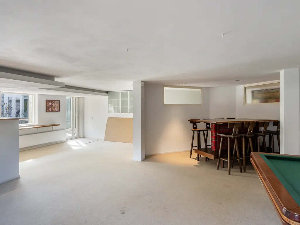 Emmastraat 85, MONSTER