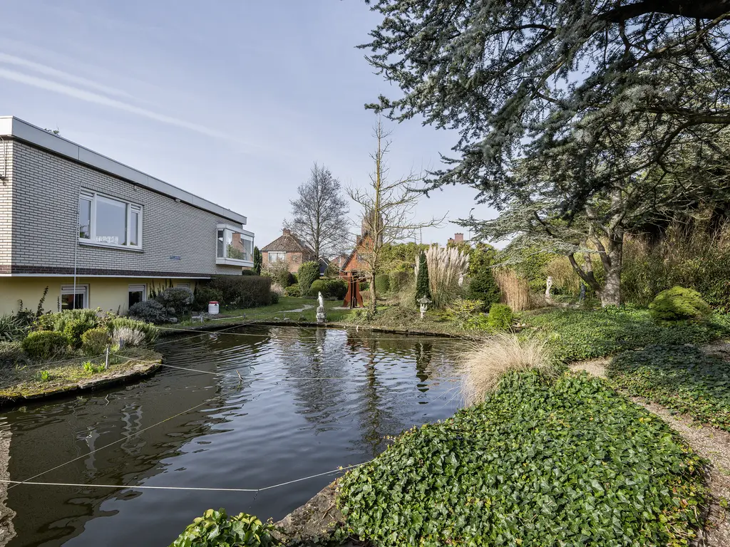 Emmastraat 85, MONSTER