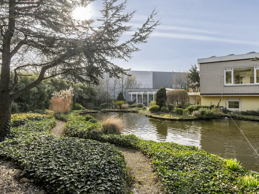 Emmastraat 85, MONSTER