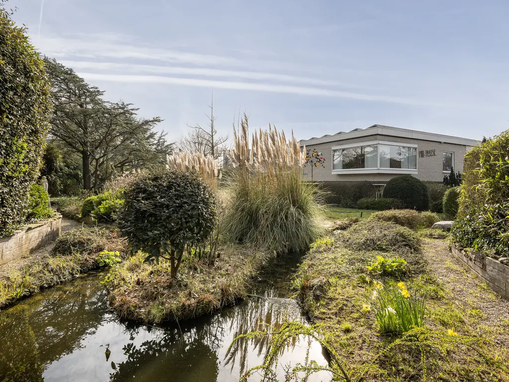 Emmastraat 85, MONSTER