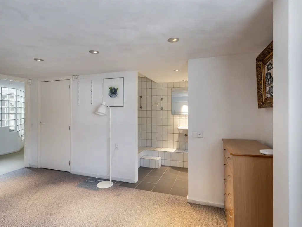 Emmastraat 85, MONSTER