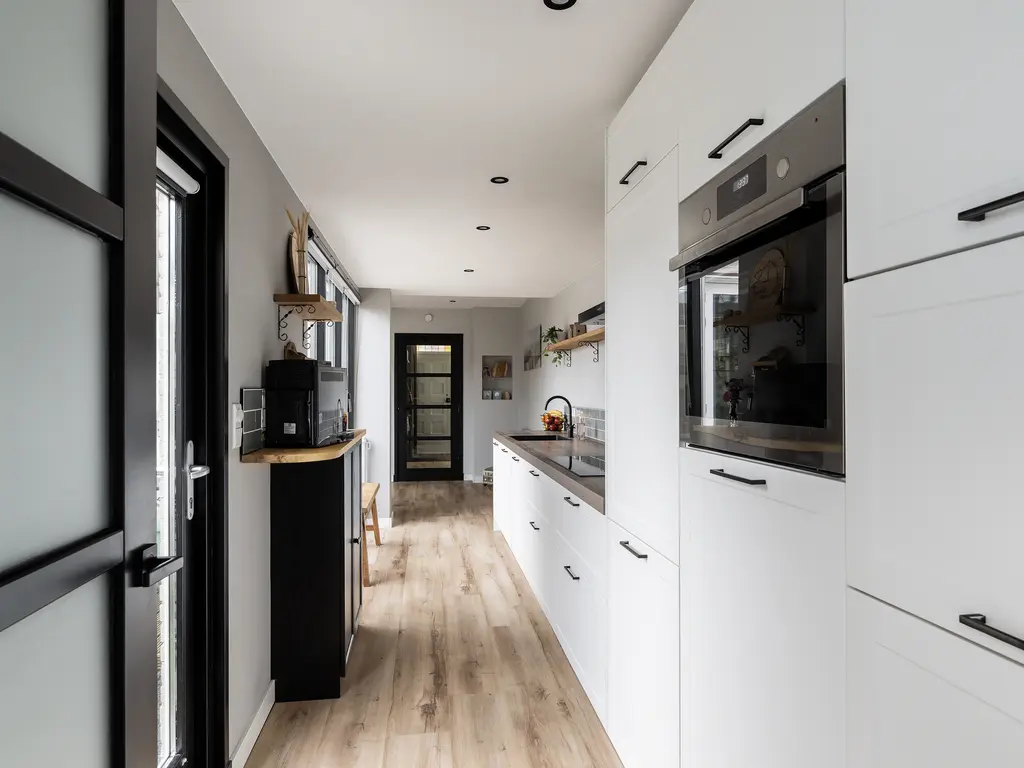 Gerberastraat 13, 'S-GRAVENZANDE