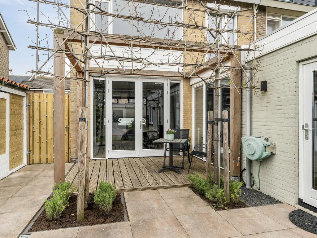 Gerberastraat 13, 'S-GRAVENZANDE