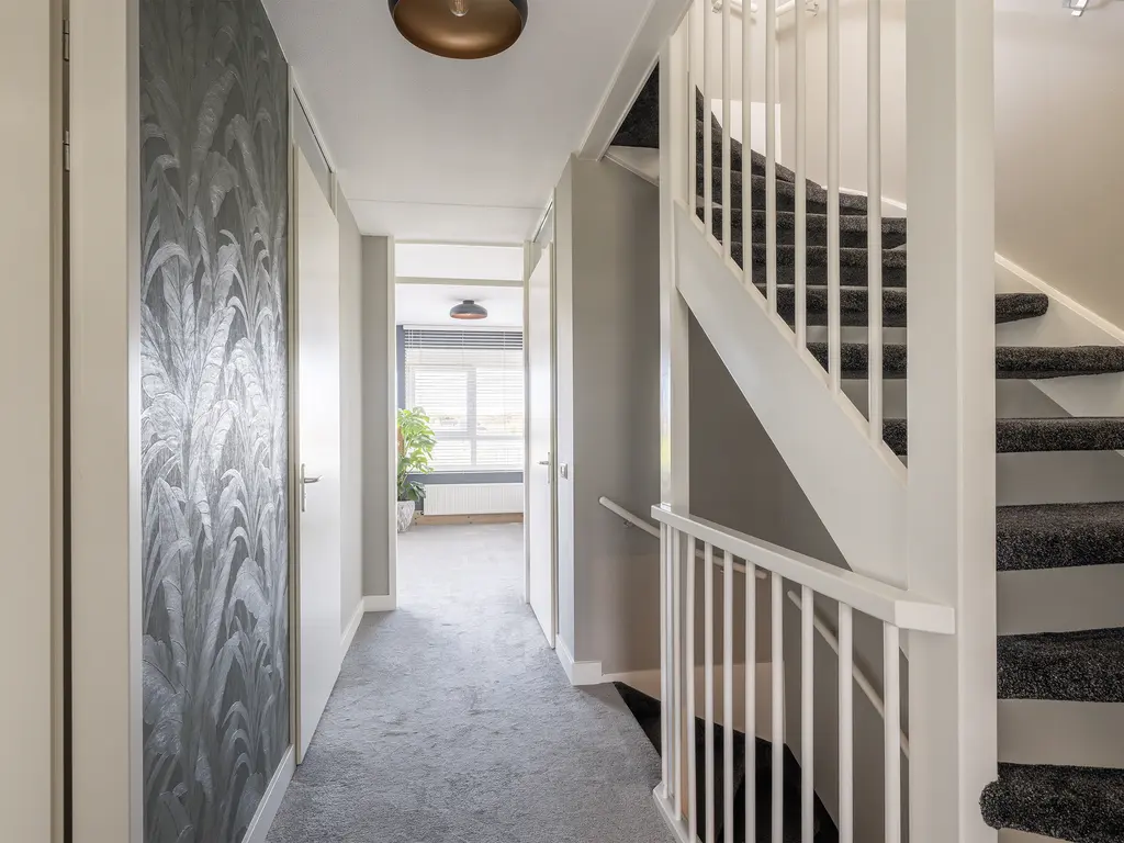 Golfslag 53, MONSTER