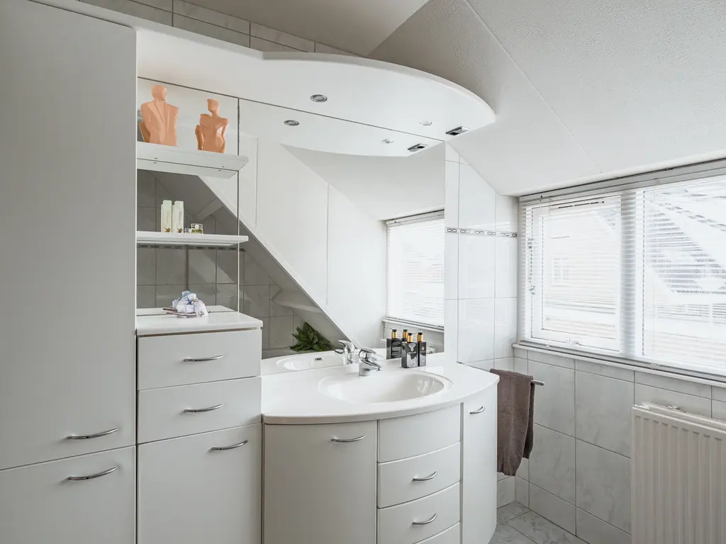 Schout 28, NAALDWIJK