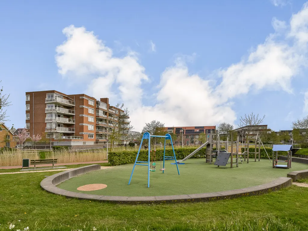 Gedempte Tankgracht 38, 'S-GRAVENZANDE