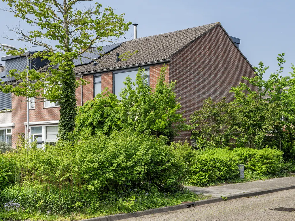 Hazelaarhof 2, 'S-GRAVENZANDE