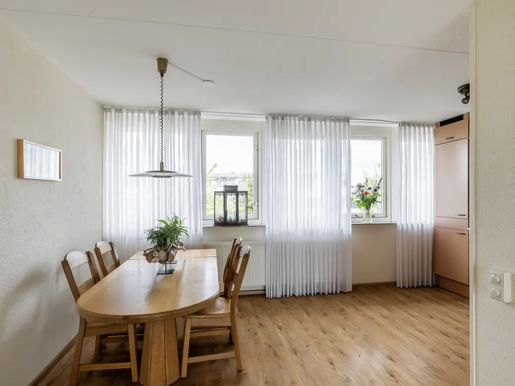 Tjalk 4, HONSELERSDIJK
