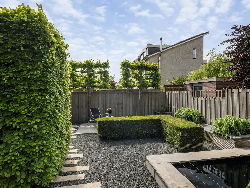 Valkenierstraat 22, 'S-GRAVENZANDE
