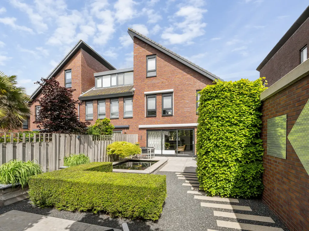 Valkenierstraat 22, 'S-GRAVENZANDE