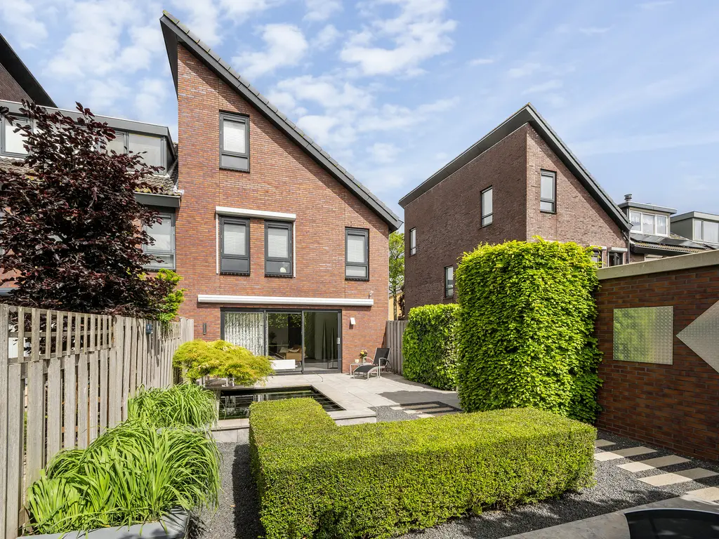 Valkenierstraat 22, 'S-GRAVENZANDE
