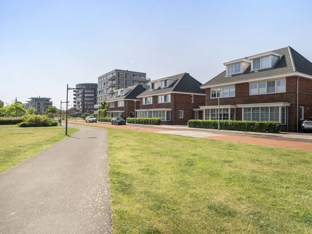 Woestijnzand 9, NAALDWIJK