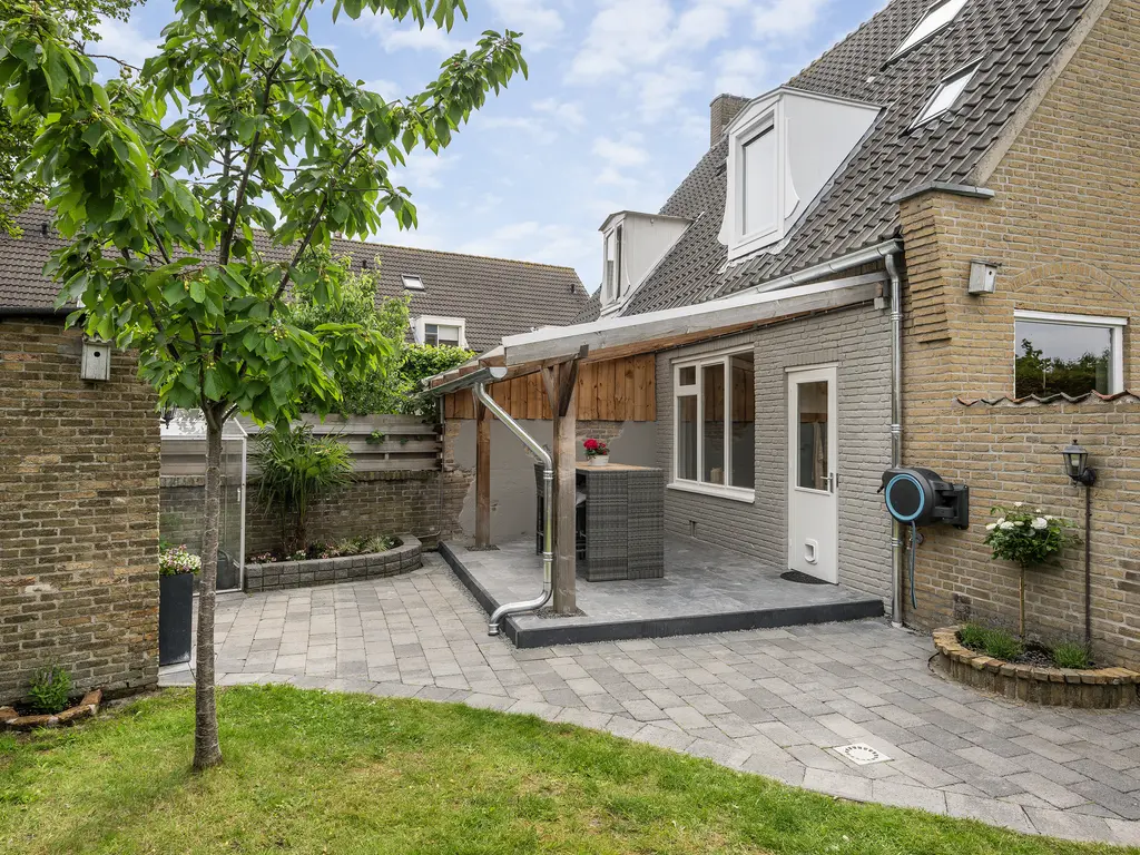 Opstalweg 18, NAALDWIJK