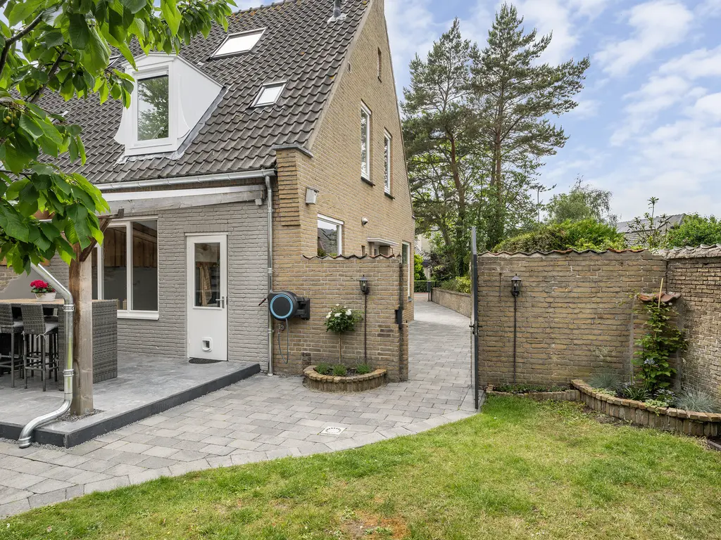 Opstalweg 18, NAALDWIJK