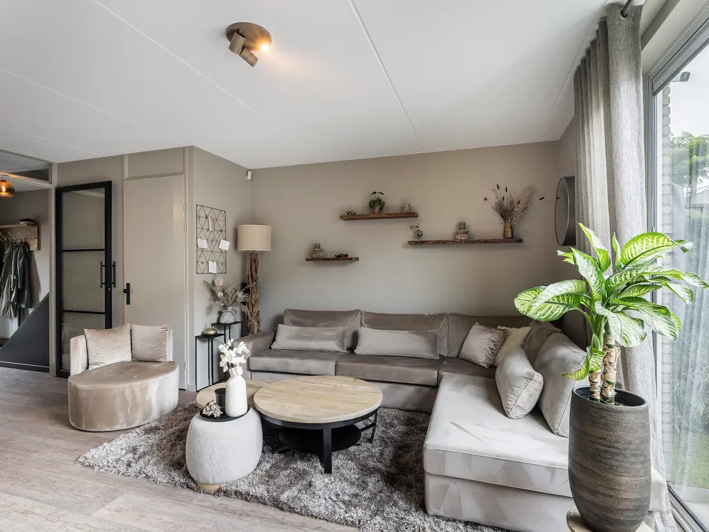Corbulolaan 56, NAALDWIJK