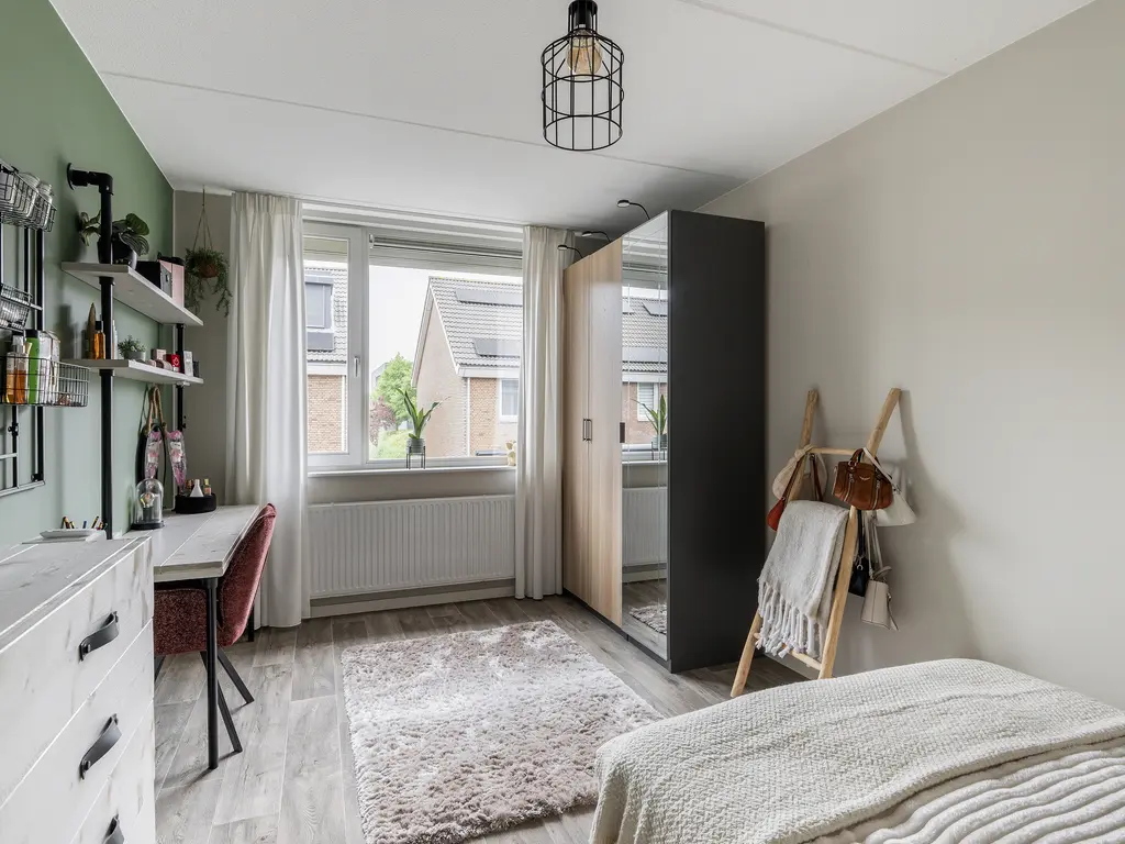 Corbulolaan 56, NAALDWIJK