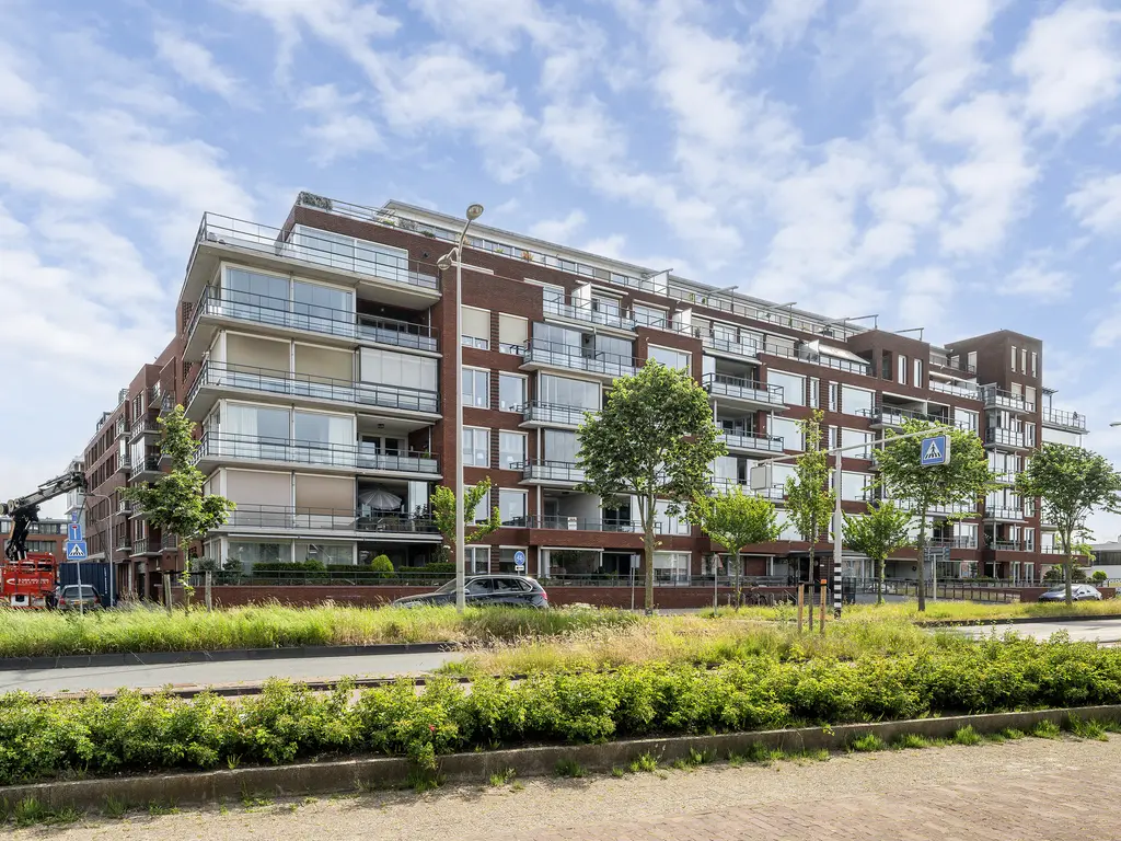 Secretaris Verhoeffweg 15B, NAALDWIJK