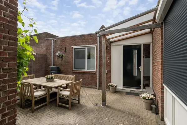 Kerkstraat 2