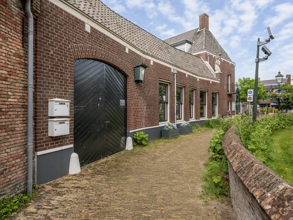 Kerkstraat 2, NAALDWIJK