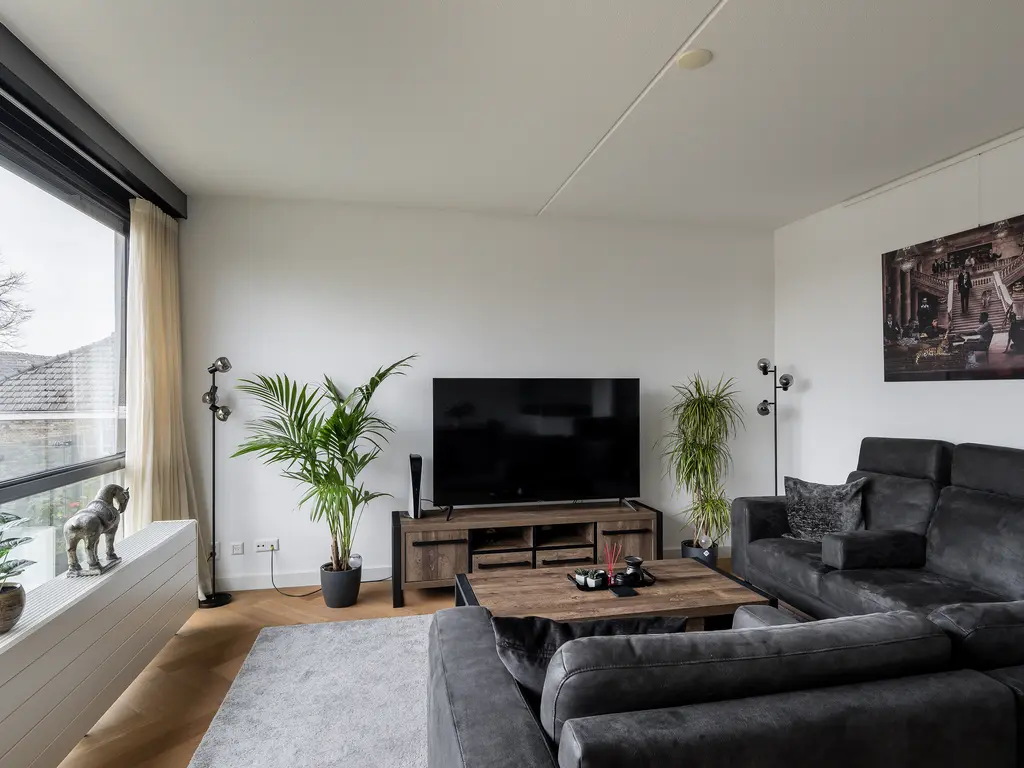 Dennenpad 38, 'S-GRAVENZANDE