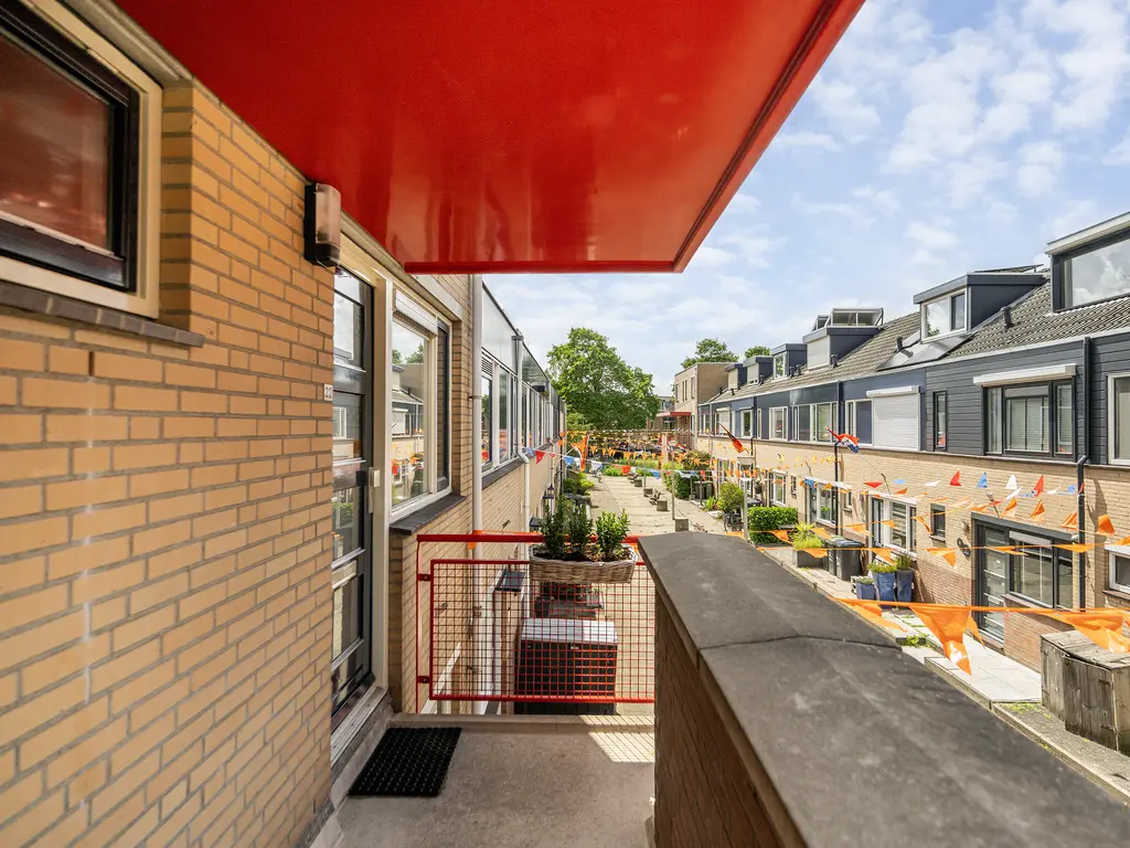 Koolmees 22, DE LIER