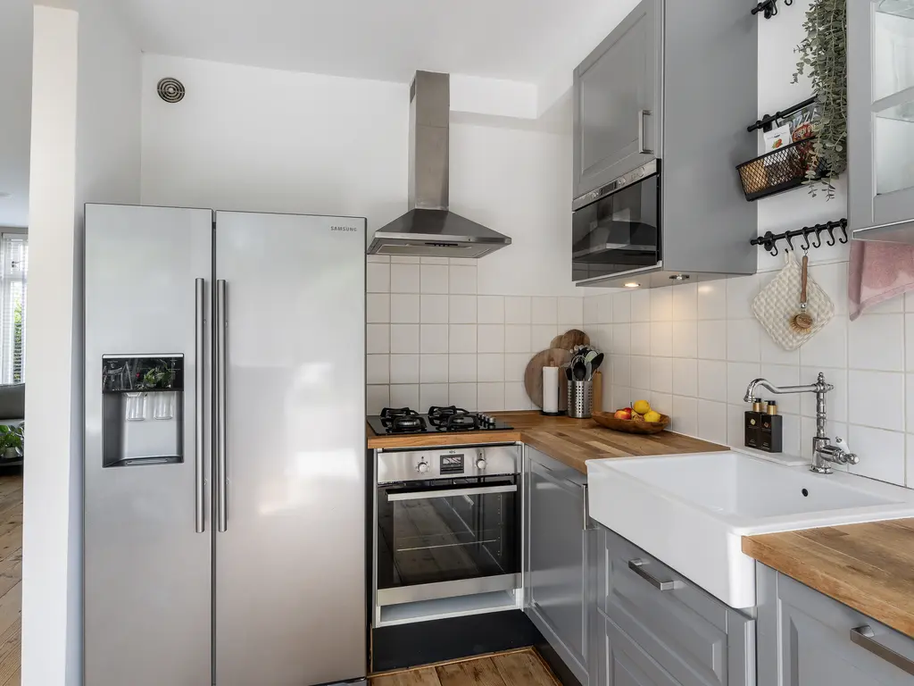 Abeelstraat 32, 'S-GRAVENZANDE