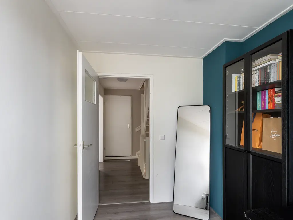 Abeelstraat 32, 'S-GRAVENZANDE