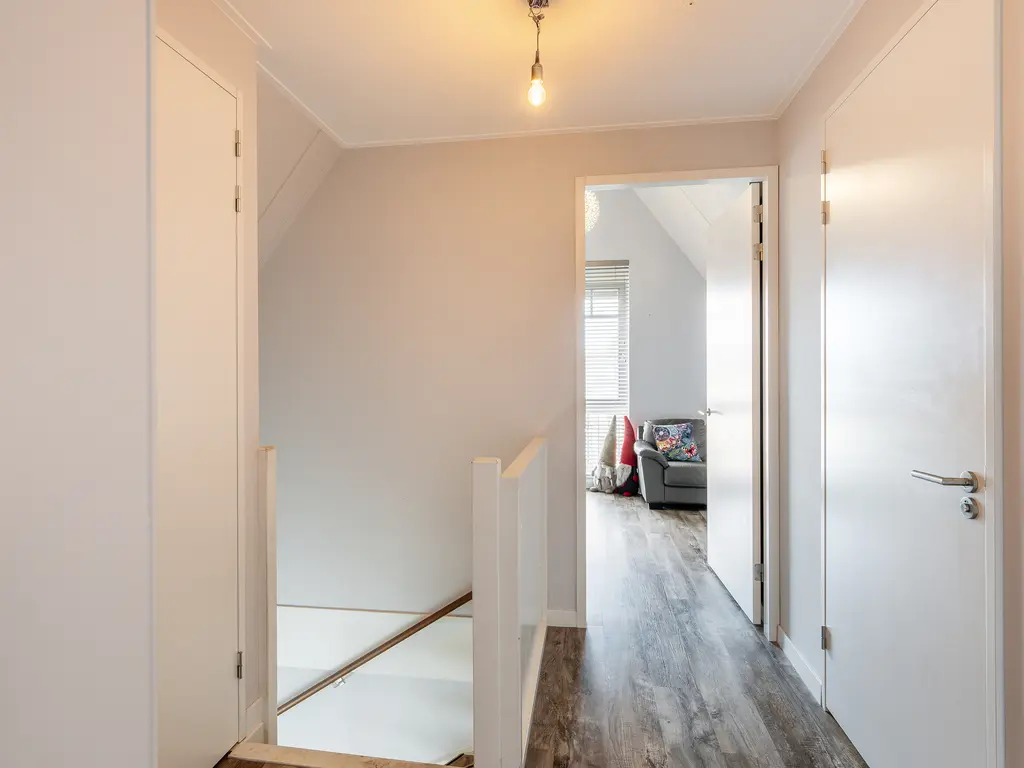 Nieuwe Vaart 7B, 'S-GRAVENZANDE