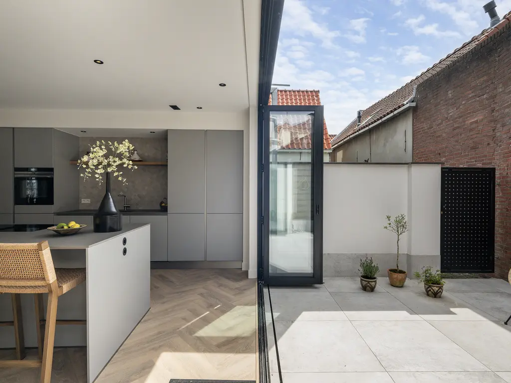 Kerkstraat 3, NAALDWIJK