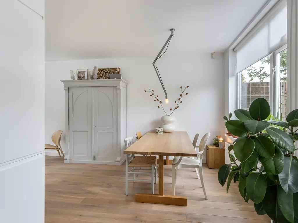 Hazelaarstraat 9, MONSTER