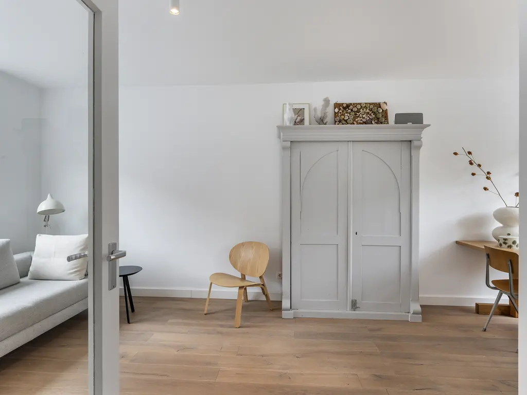 Hazelaarstraat 9, MONSTER
