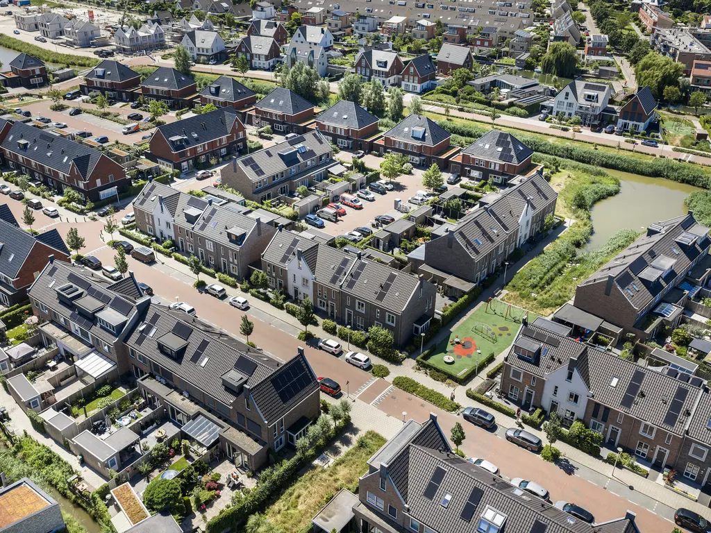 Fluwijn 46, 'S-GRAVENZANDE