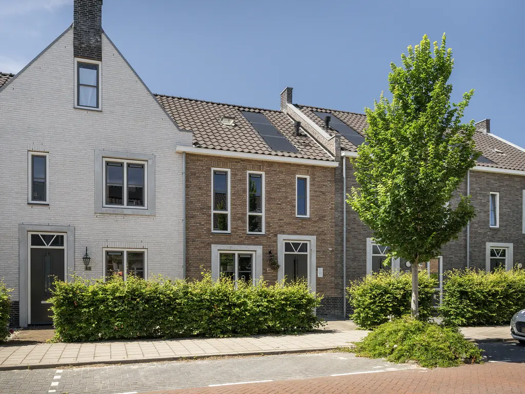 Fluwijn 46, 'S-GRAVENZANDE