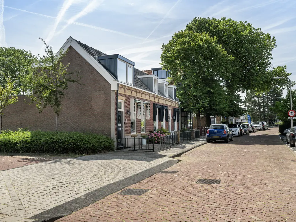 Zuideinde 5, NAALDWIJK