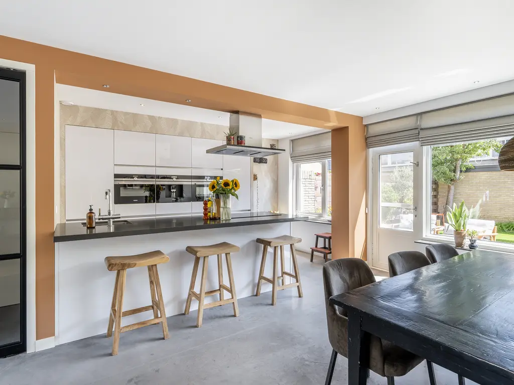 Ahornplein 41, 'S-GRAVENZANDE