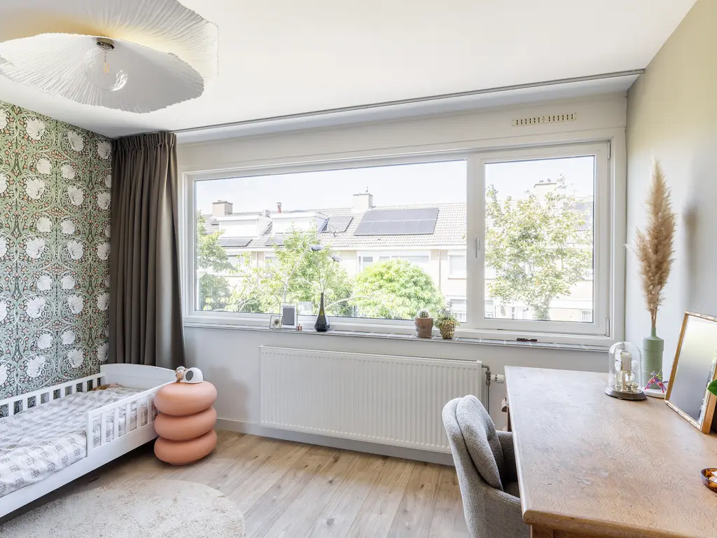 Ahornplein 41, 'S-GRAVENZANDE