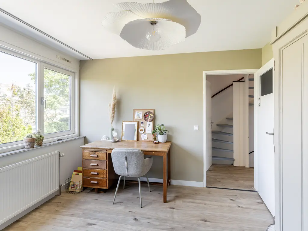 Ahornplein 41, 'S-GRAVENZANDE