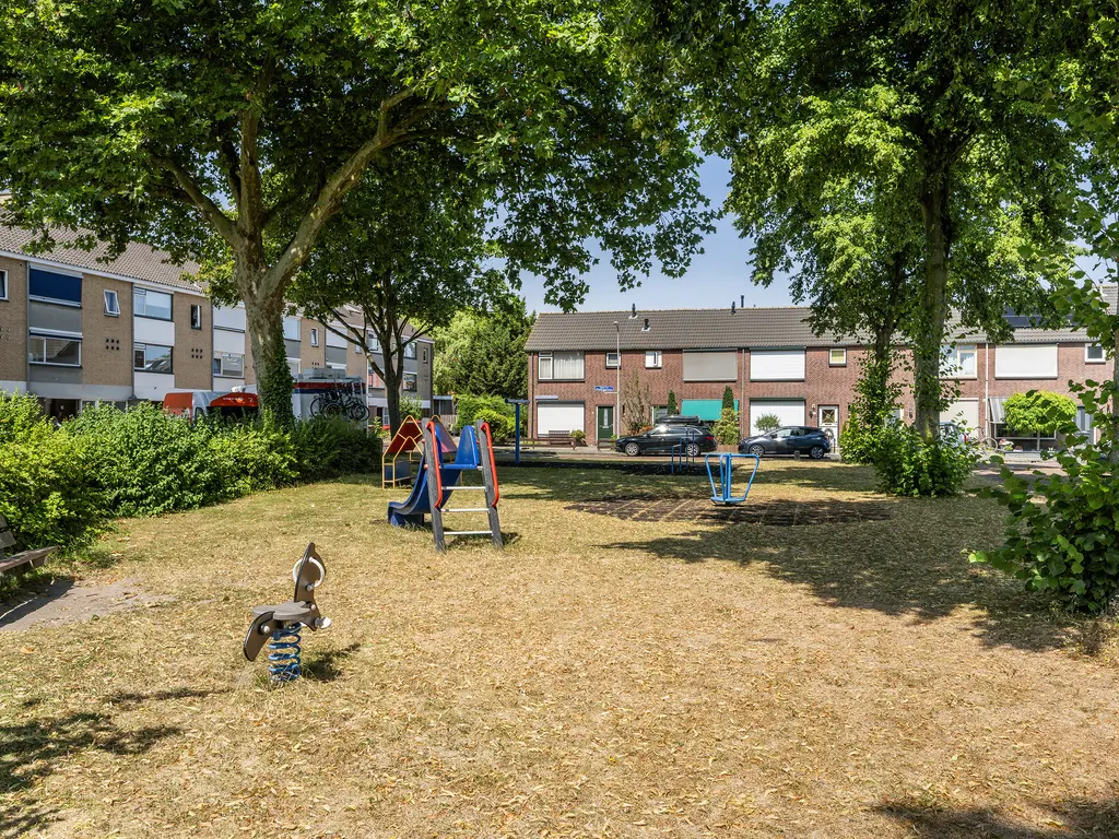 Elisabet van Egmontstraat 10, NAALDWIJK