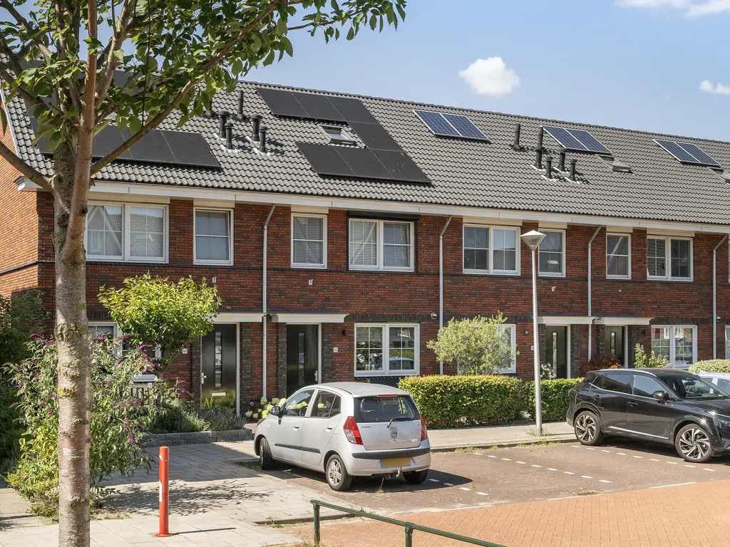 Gletsjerzand 38, Naaldwijk
