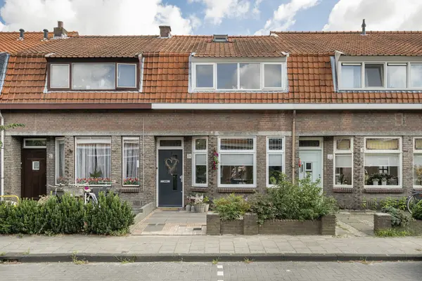 Duiventorenstraat 24