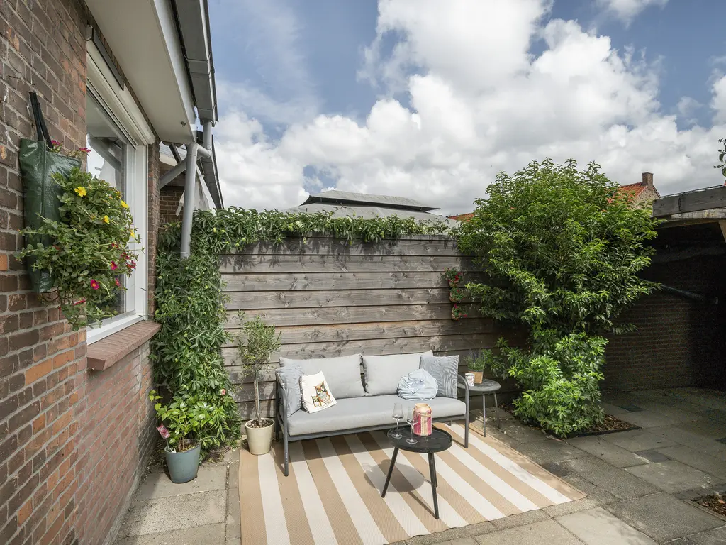 Duiventorenstraat 24, NAALDWIJK