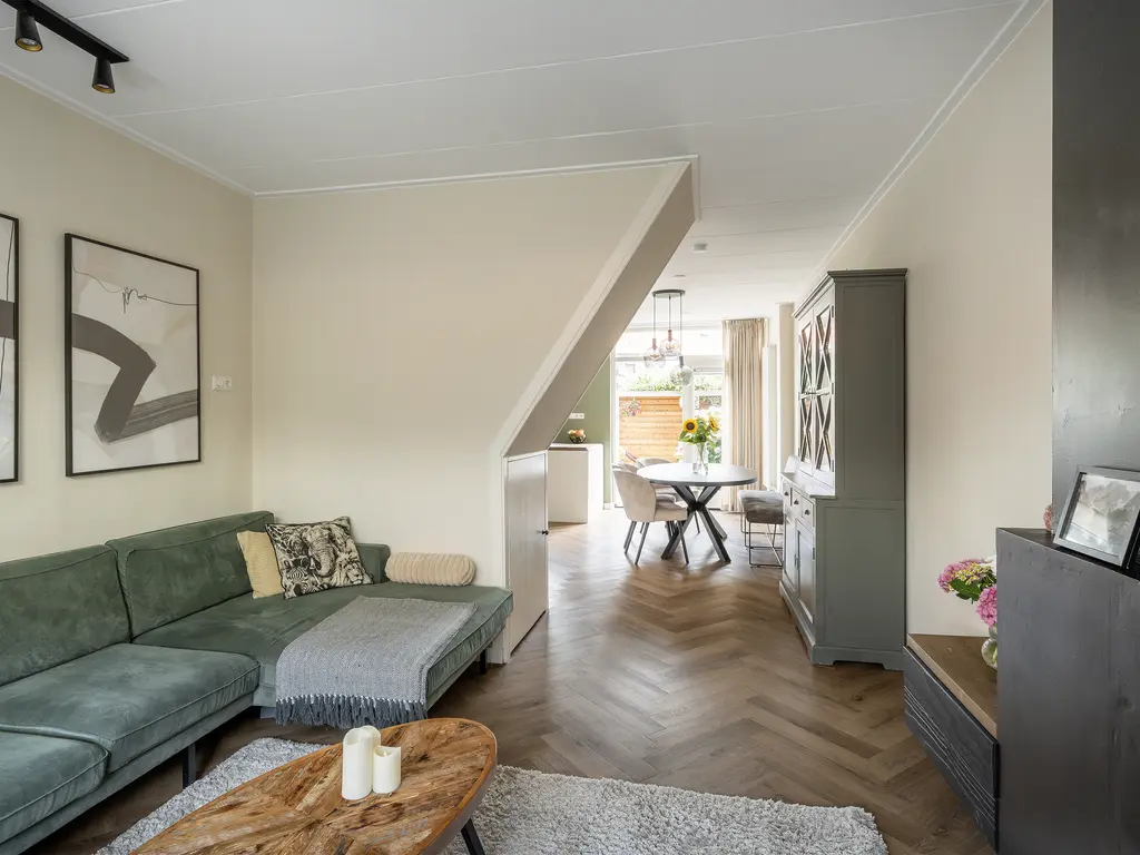 Duiventorenstraat 24, NAALDWIJK
