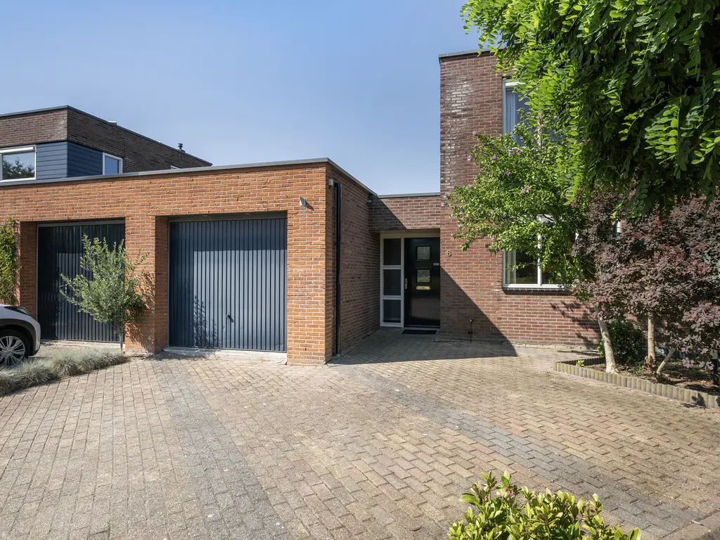 Burgemeester Elsenpark 6, NAALDWIJK