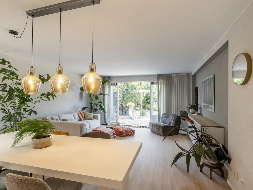 Burgemeester Elsenpark 6, NAALDWIJK