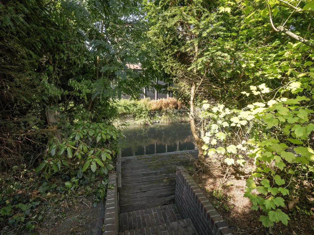 Burgemeester Elsenpark 6, NAALDWIJK